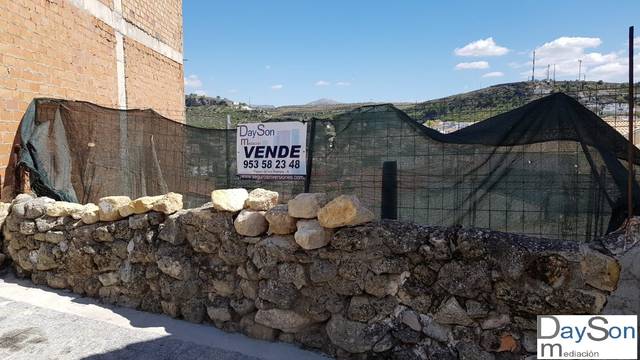 Terreno residencial en Venta en Calle Ancha en Alcalá la Real