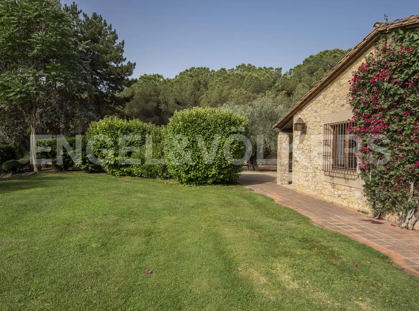 Garten von Country house zum Verkauf in La Garriga mit Heizung und Schwimmbad
