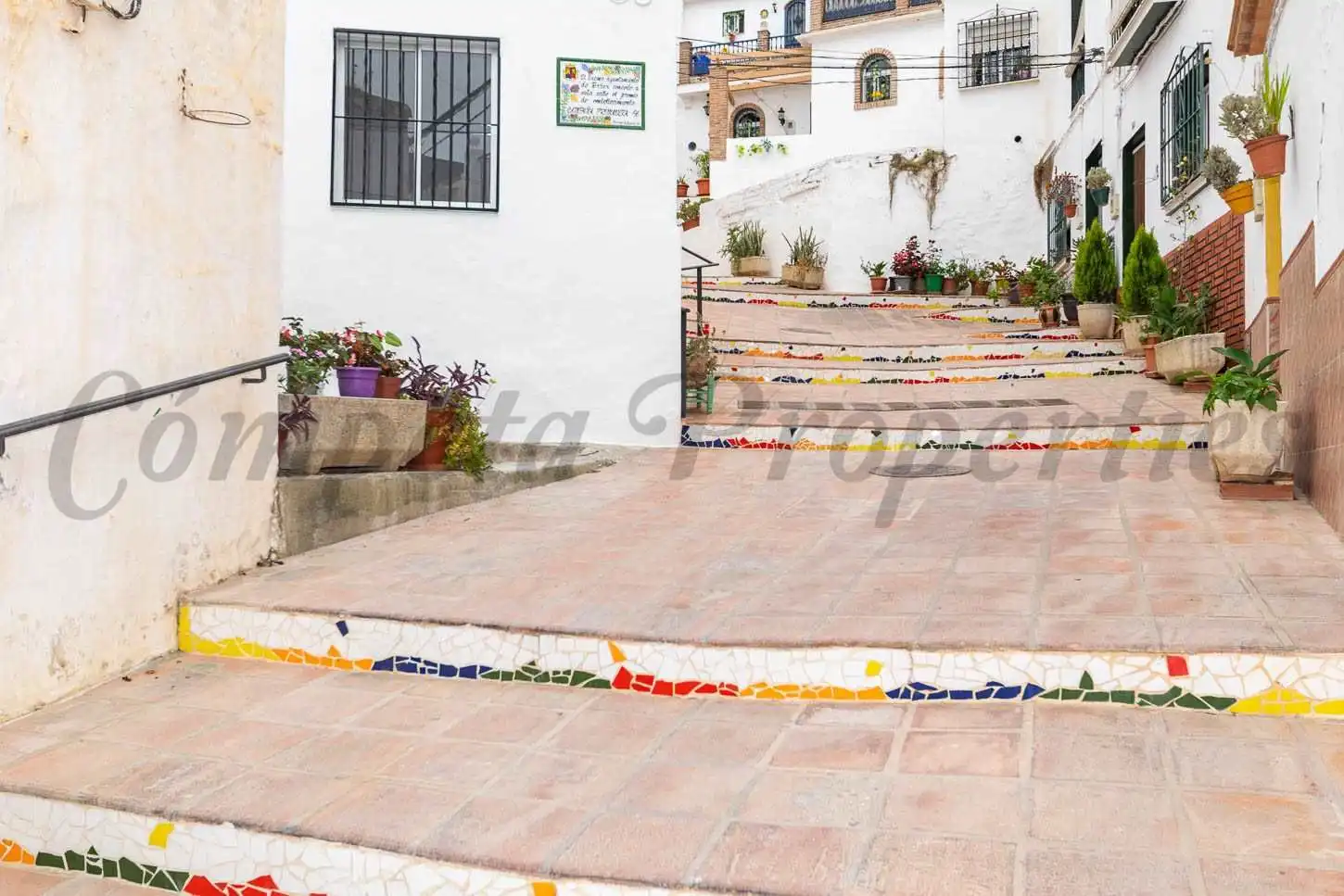 Casa con terraza en venta en Torrox Pueblo, imagen 3