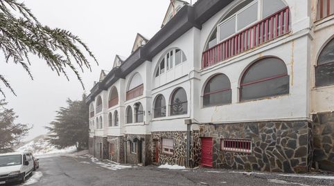 Gran propiedad en Urbanización Los Copos Altos, Sierra Nevada!