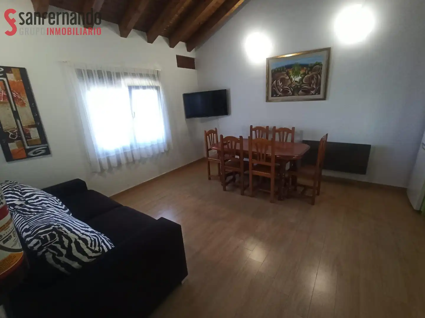 Sala de estar de Piso de alquiler en Santillana del Mar con Calefacción, Jardín privado y Terraza