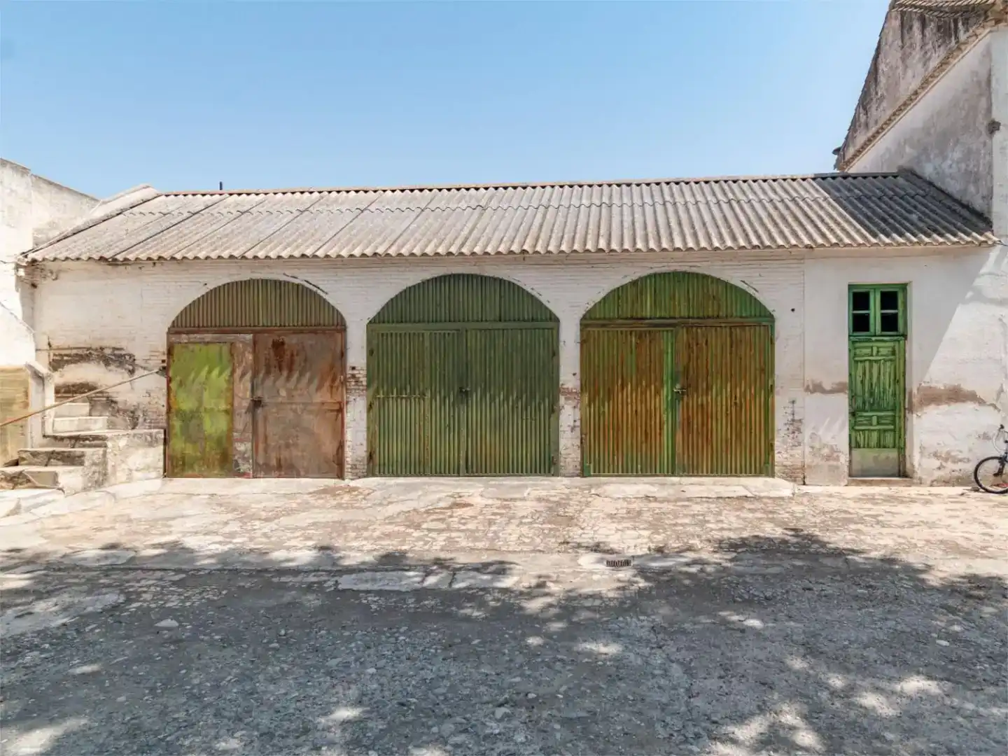 Vista exterior de Piso en venta en Granada con Jardín privado y Piscina