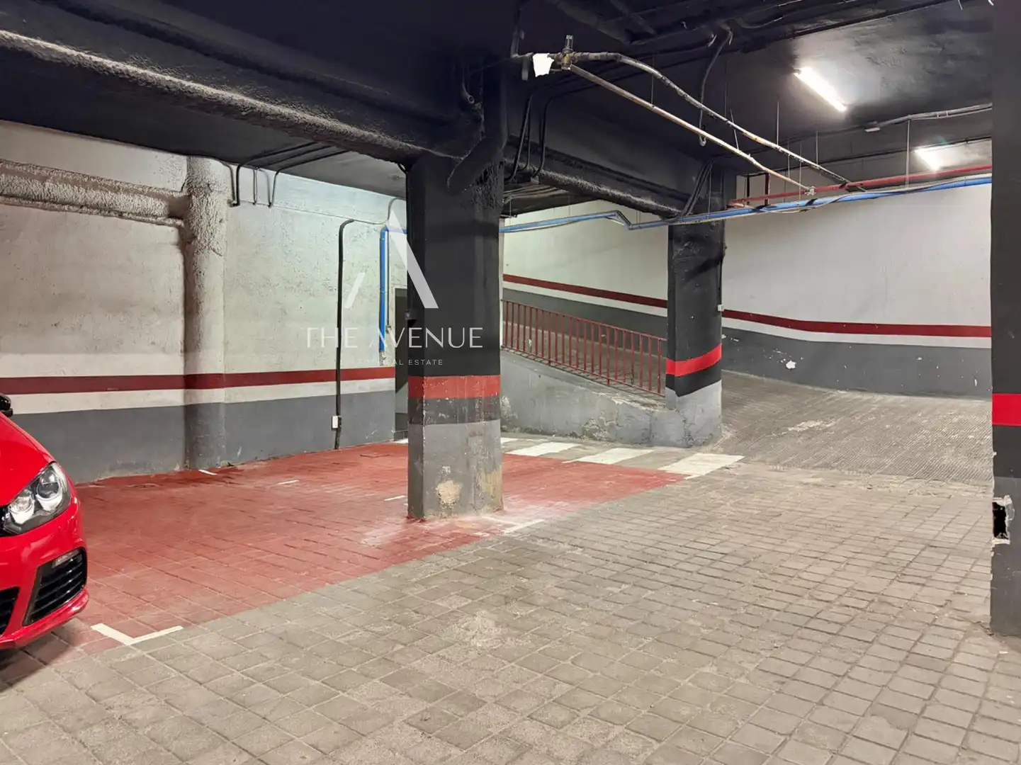 Flat for sale in Madrid  with Air Conditioner, Storage room and Furnished