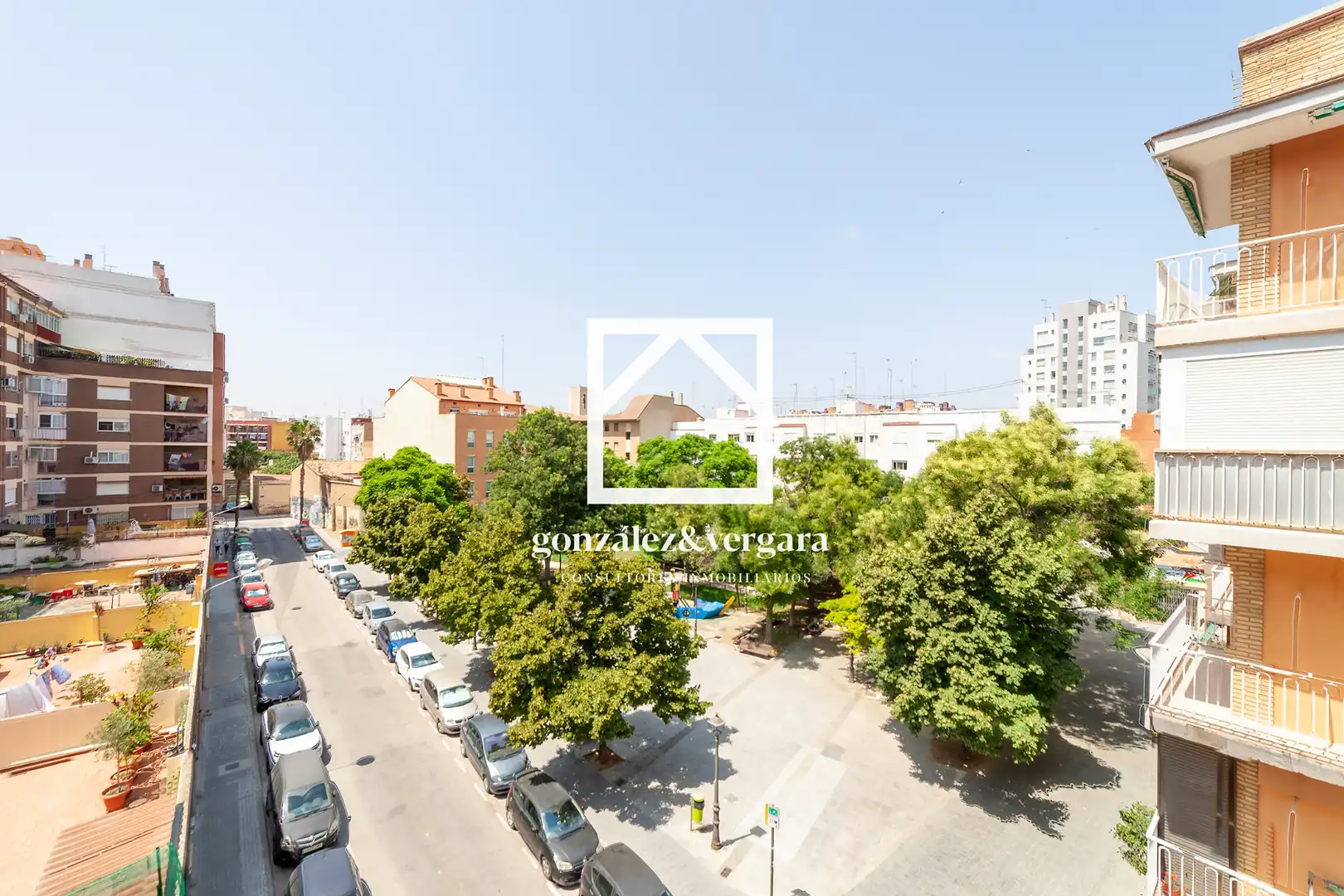 Vista exterior de Piso en venta en Valencia con Aire acondicionado y Balcón
