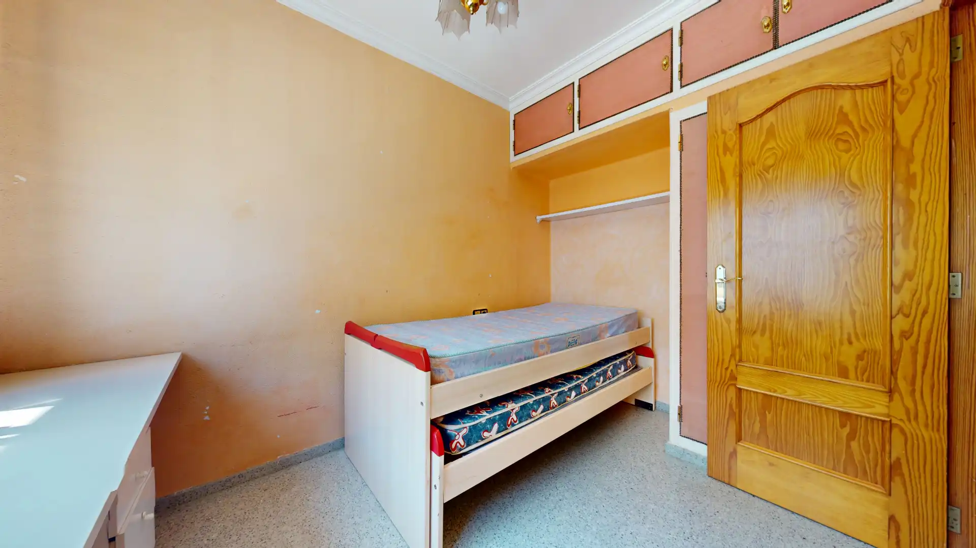 Habitación de Piso en venta en Villena con Terraza y Balcón