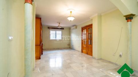 Foto 2 de Casa adosada en venda a Atarfe, Granada