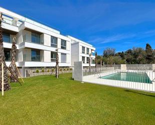 Piscina de Àtic de lloguer en Marbella amb Aire condicionat, Terrassa i Traster