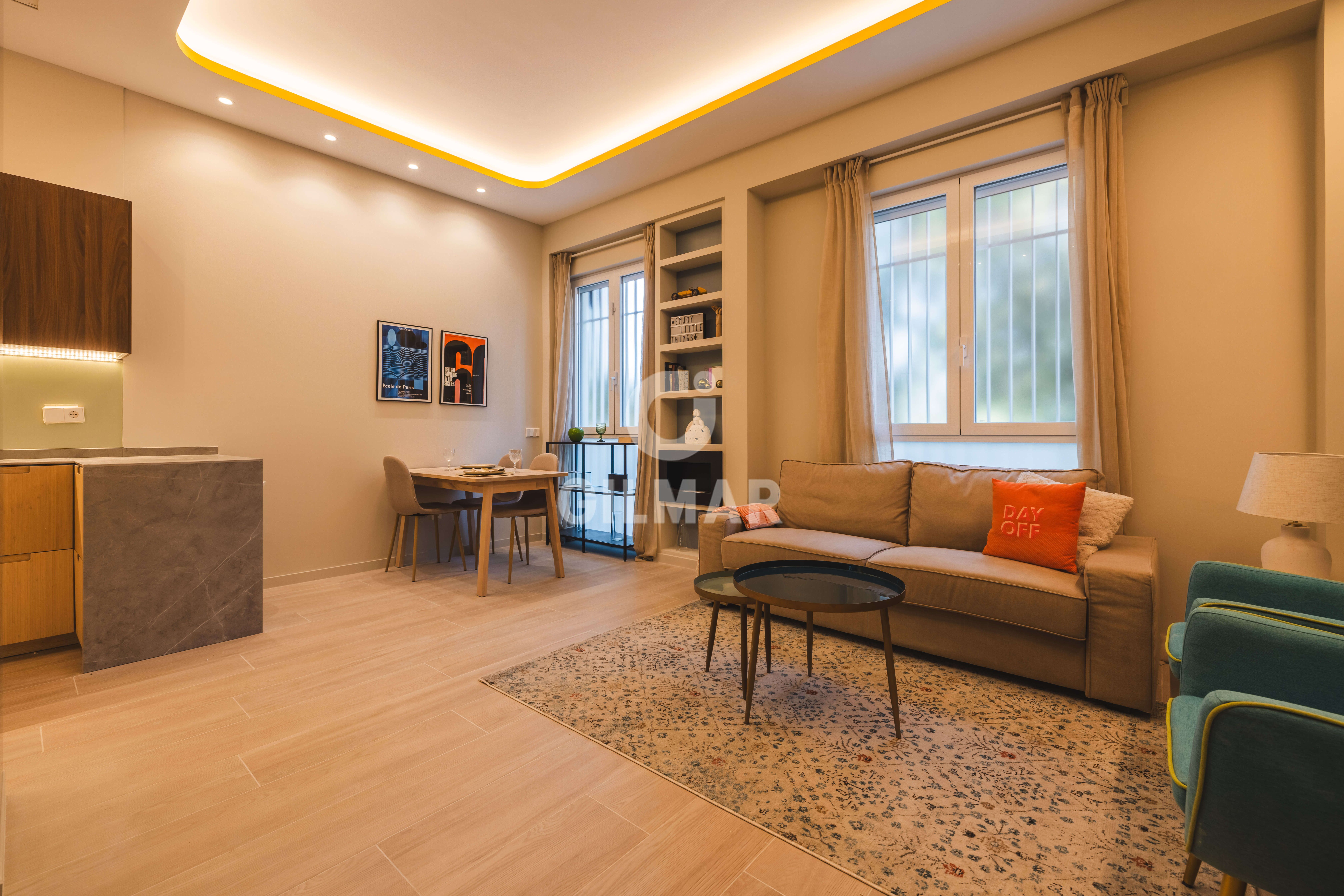 Living room of Flat for sale in  Madrid Capital  with Heating