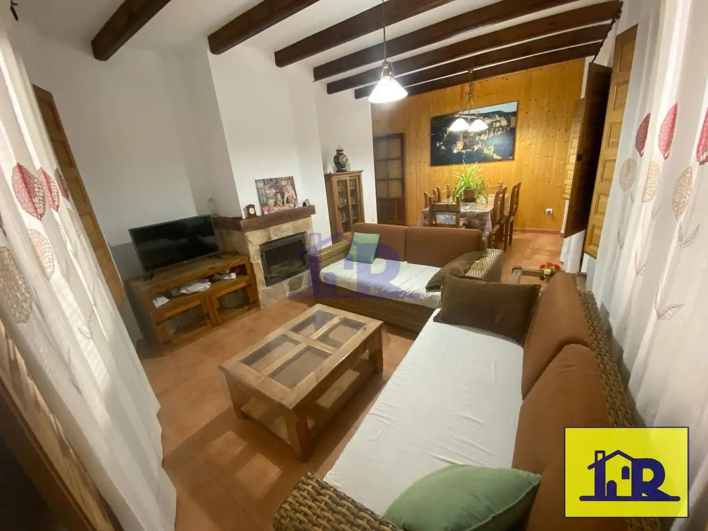 Living room of Flat for sale in Cuenca  with Heating, Terrace and Furnished