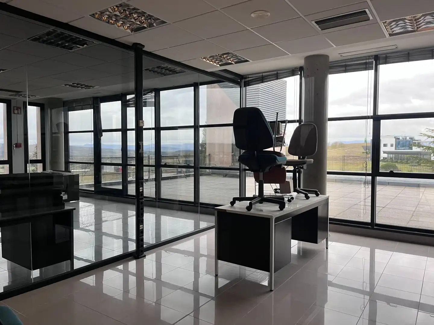 Oficina de alquiler en Vitoria - Gasteiz con Calefacción