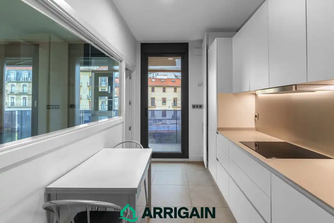 Terraza de Piso en venta en Donostia - San Sebastián  con Calefacción, Terraza y Trastero