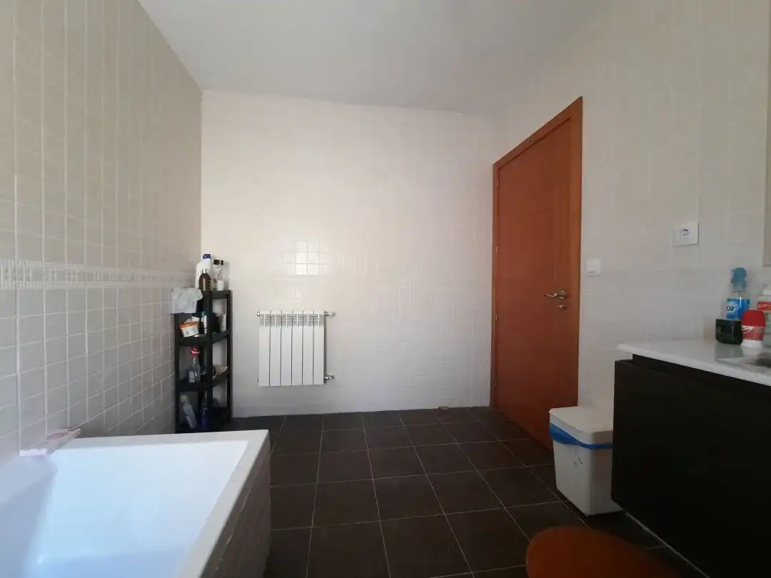 Baño de Casa o chalet en venta en Escalona con Calefacción, Jardín privado y Terraza