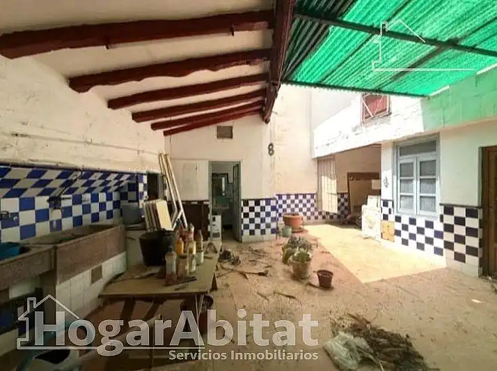 Houses for sale in Chiva  with Storage room and Balcony