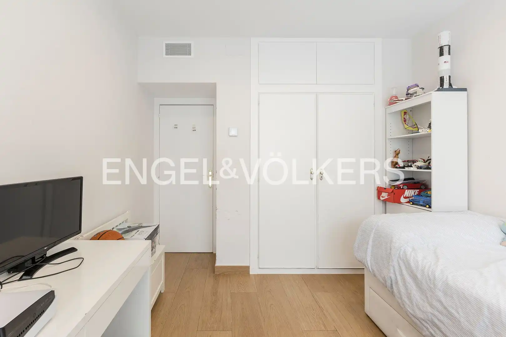 Schlafzimmer von Wohnung zur Miete in Barcelona mit Heizung, Balkon und Haustiere erlaubt