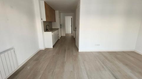 Foto 3 de Apartamento de alquiler en Sant Ramón, Cerdanyola del Vallès