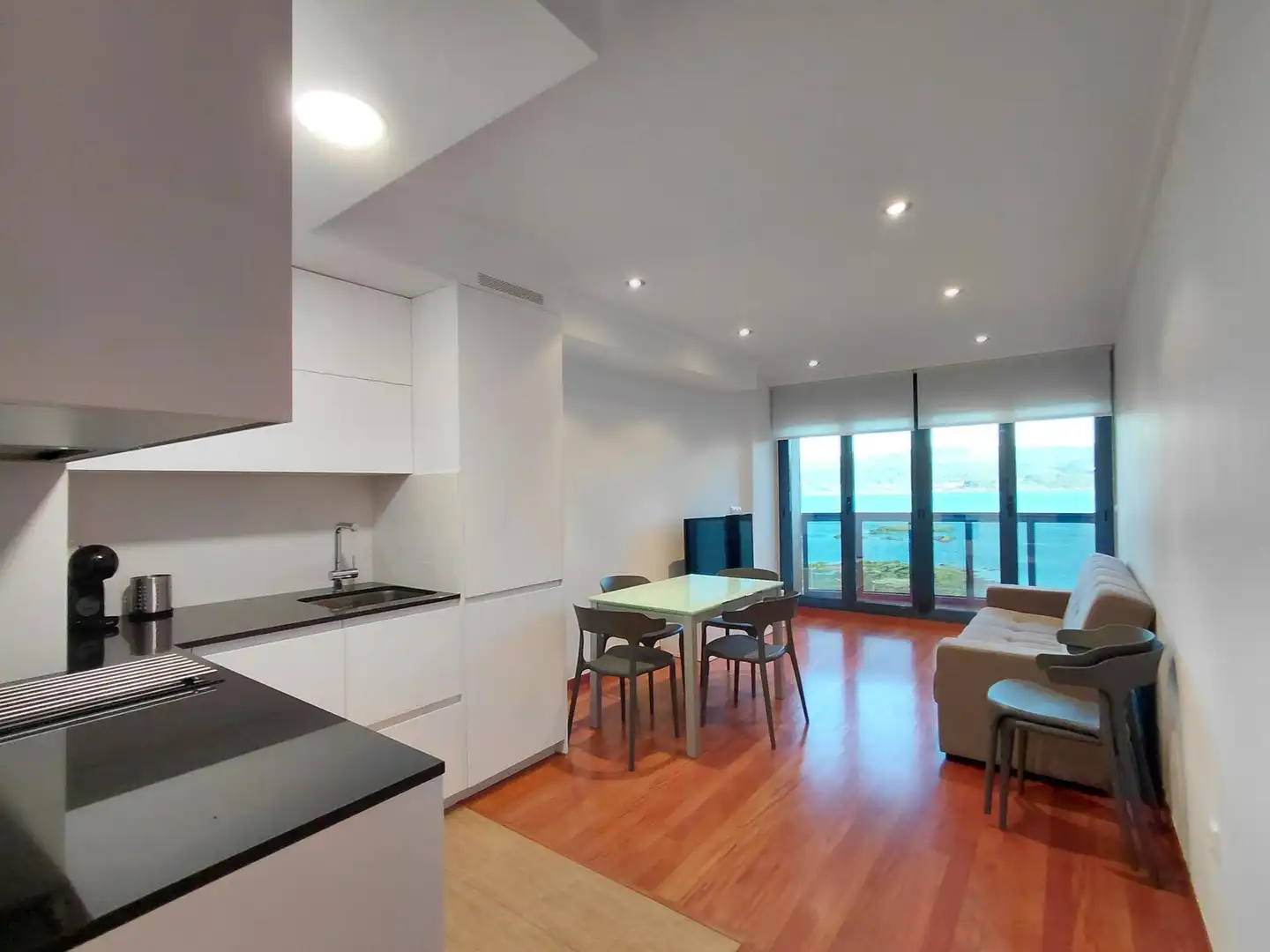 Cocina de Piso en venta en Rianxo con Terraza y Amueblado