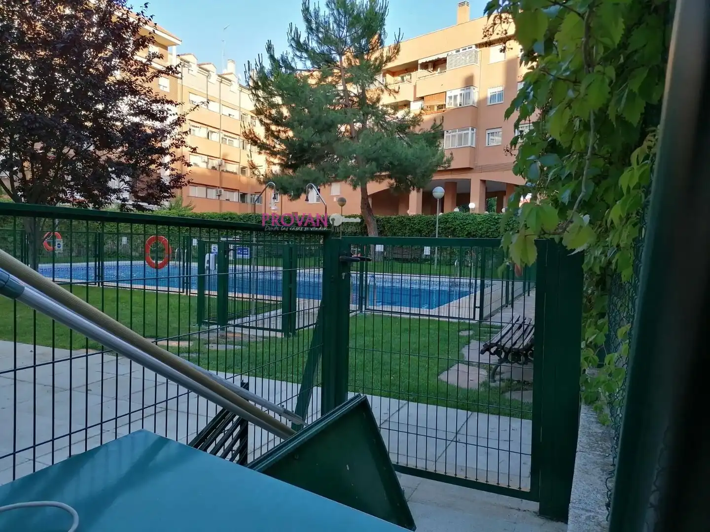Schwimmbecken von Wohnung zur Miete in Torrejón de Ardoz mit Klimaanlage, Heizung und Whirlpool