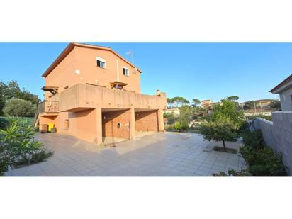 Jardí de Casa o xalet en venda en Sils amb Aire condicionat i Terrassa