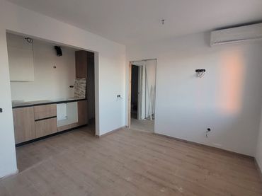 Apartment with balcony for sale in Carrer Palauet