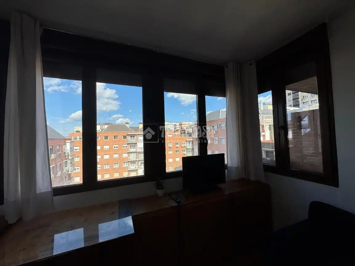 Vista exterior de Piso en venta en Madrid con Aire acondicionado, Calefacción y Parquet