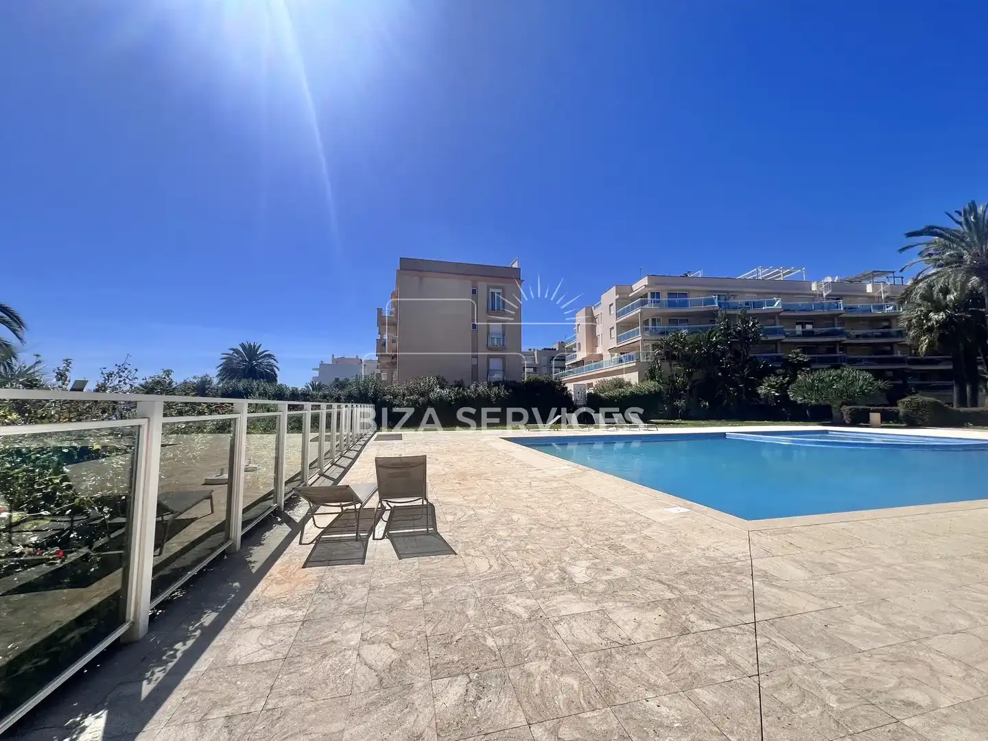 Piscina de Pis en venda en Eivissa amb Aire condicionat, Jardí privat i Piscina