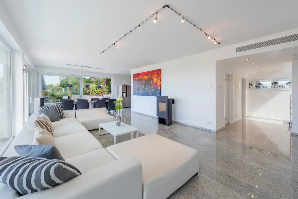 Sala d'estar de Casa o xalet en venda en Alcúdia amb Aire condicionat, Jardí privat i Traster