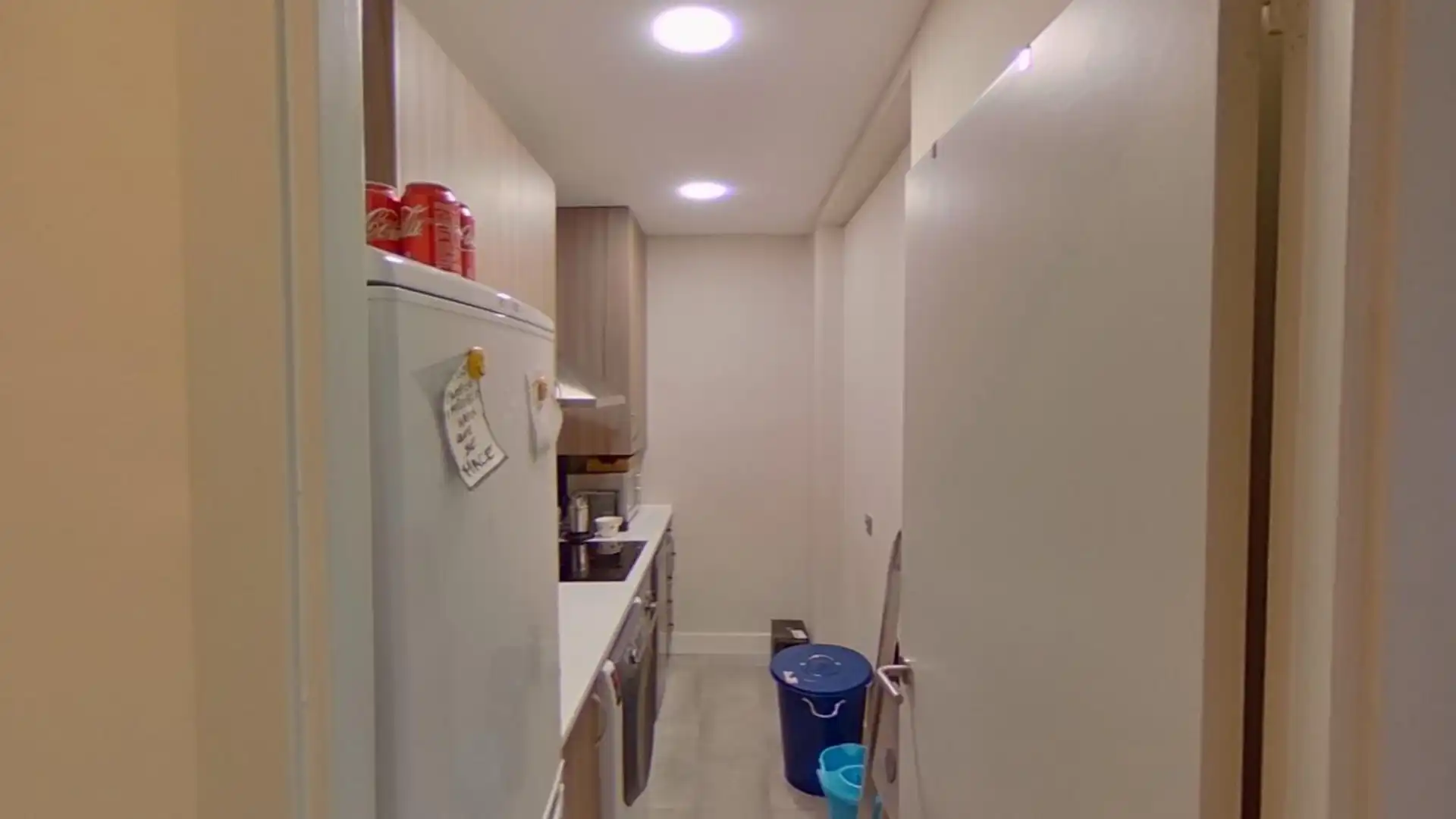 Cuina de Pis de lloguer en  Madrid Capital amb Aire condicionat, Calefacció i Moblat