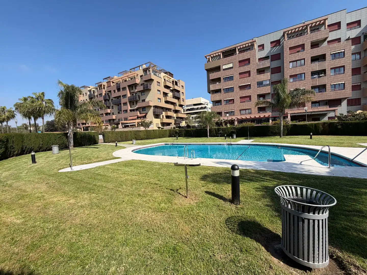 Außenansicht von Wohnung zum Verkauf in Málaga mit Klimaanlage, Heizung und Terrasse