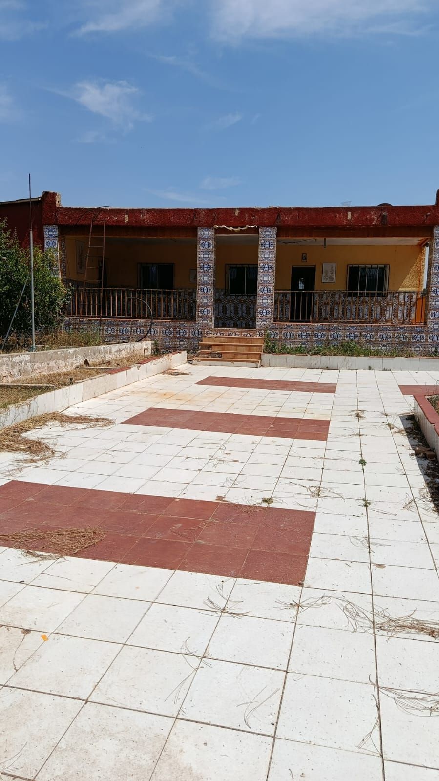 Schwimmbecken von Country house zum verkauf in Onda mit Privatgarten, Terrasse und Haustechnik