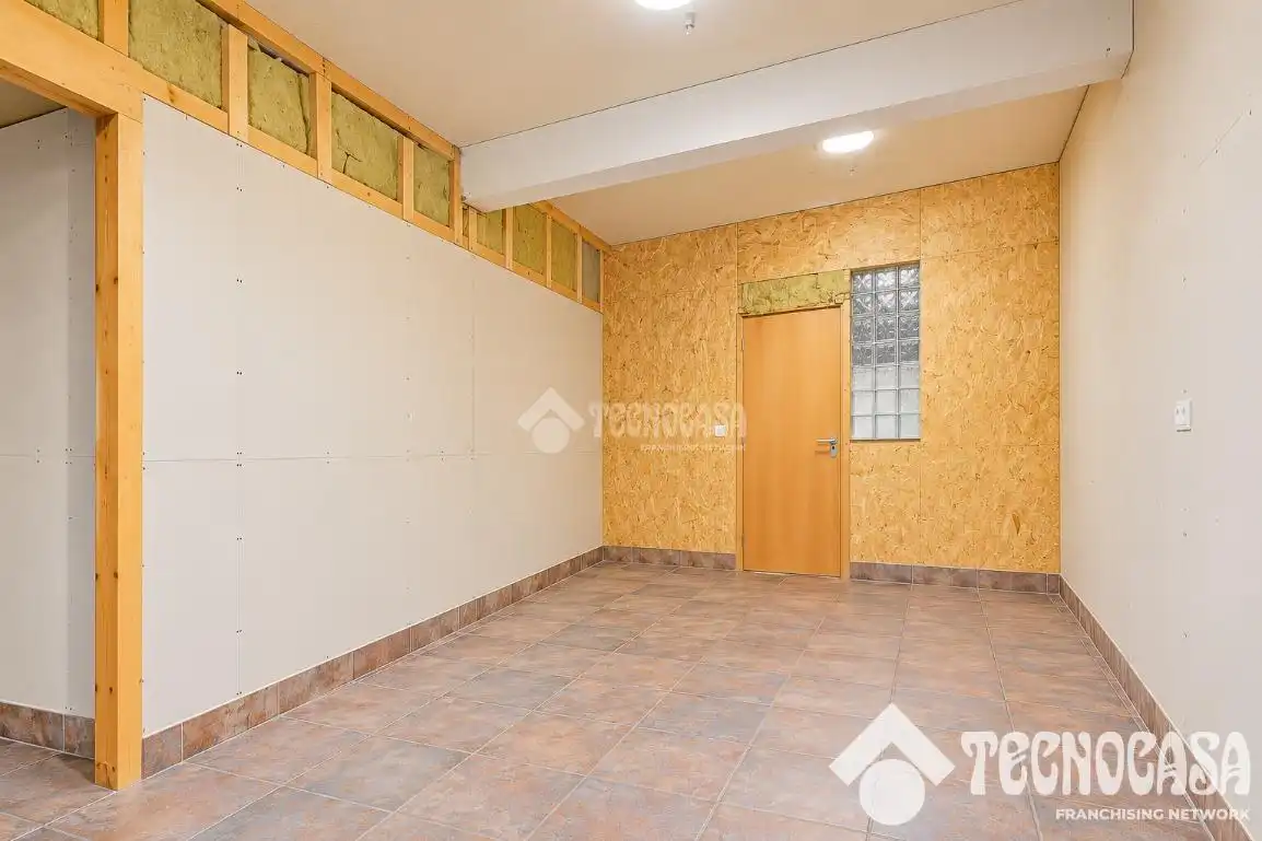 Casa aparellada amb terrassa en venda a Cerdanyola, imagen 21