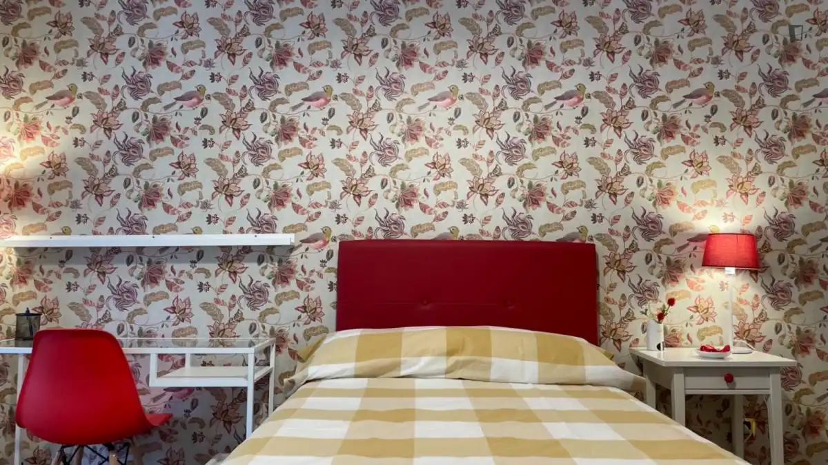 Room in Sabino Arana - Jesuitas