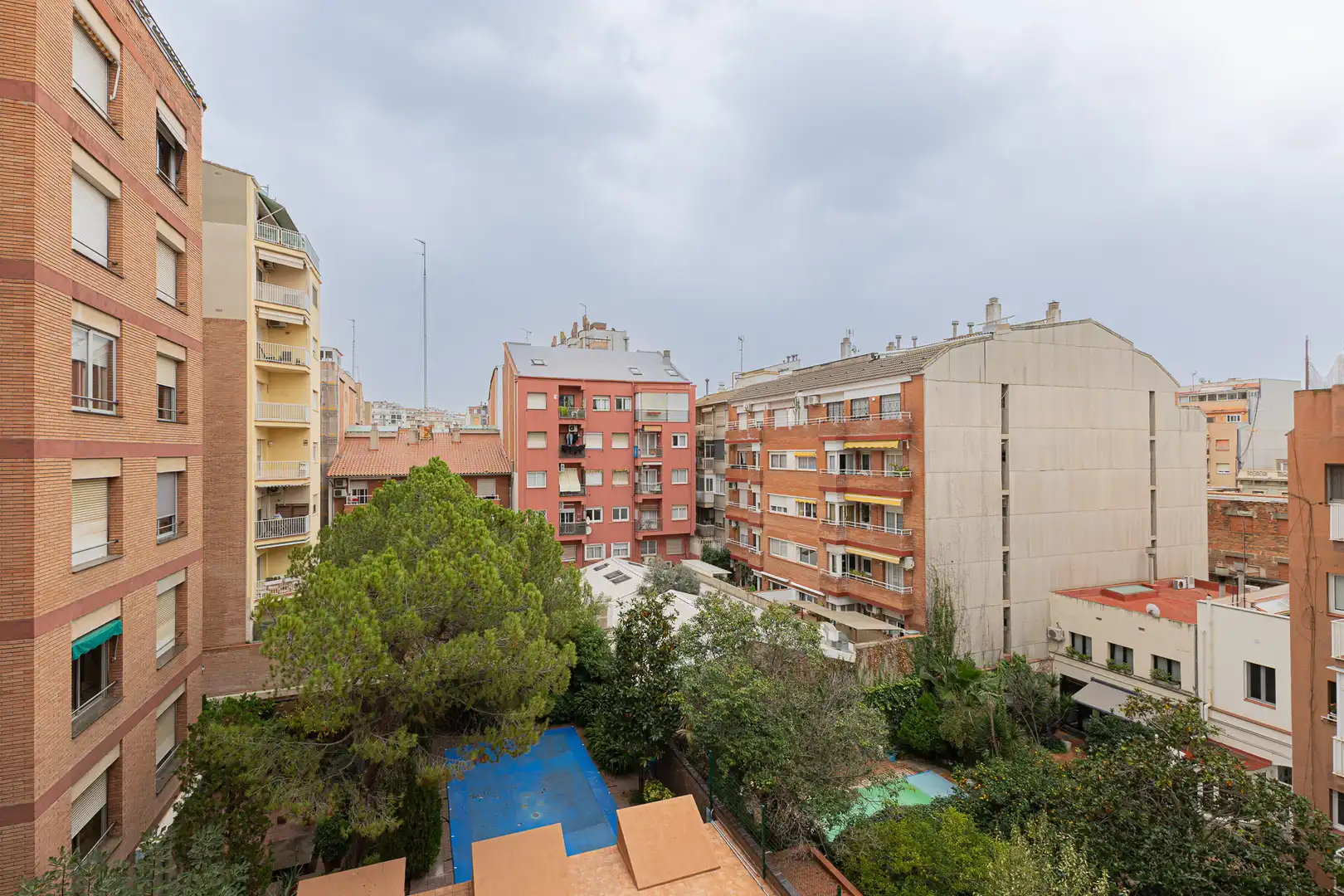 Habitación de Piso en venta en Barcelona con Aire acondicionado, Calefacción y Terraza