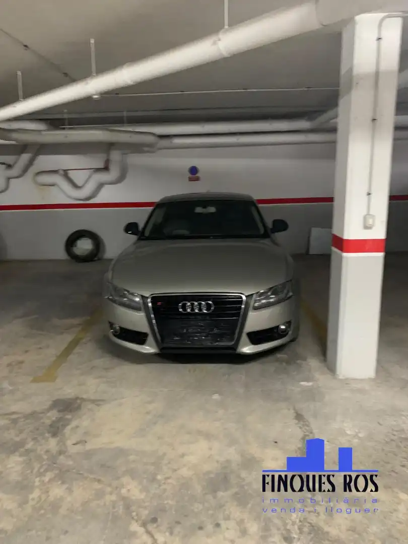 Parking of Flat for sale in Vinaròs  with Air Conditioner, Terrace and Furnished