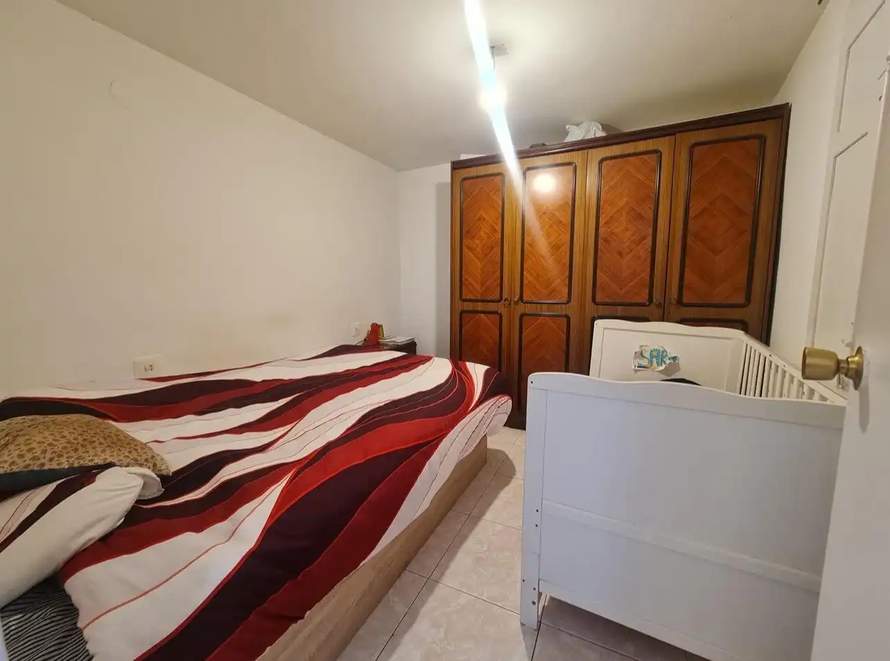Habitación de Casa o chalet en venta en Tivissa con Parquet, Amueblado y Balcón