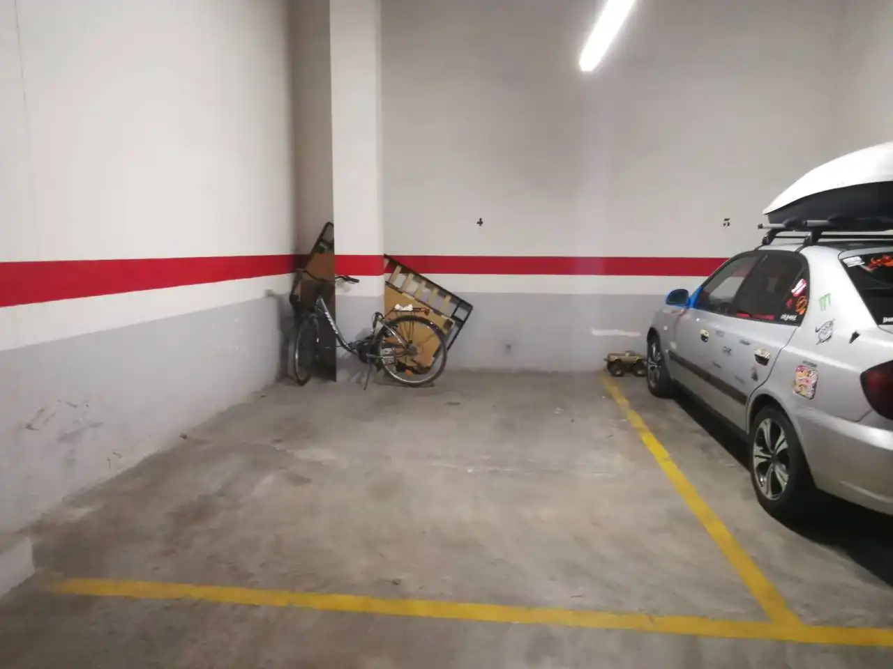 Parkplatz von Garage zur Miete in Valencia