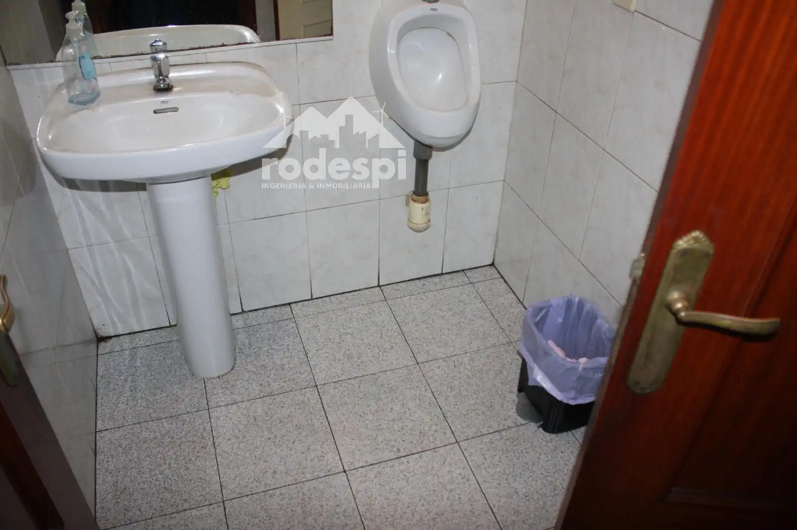 Local comercial en venda a Ponteareas, imagen 5