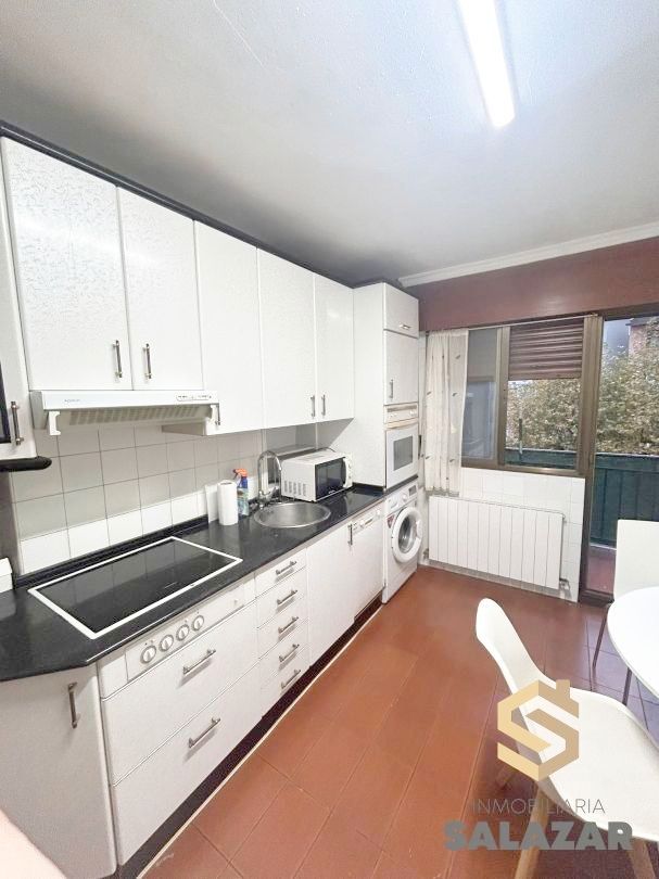 Kitchen of Flat to rent in Barakaldo   with Heating and Balcony