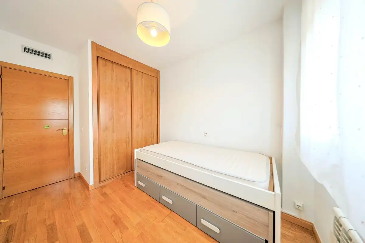 Flat with pool for sale in C. de Américo Castro, imagen 53