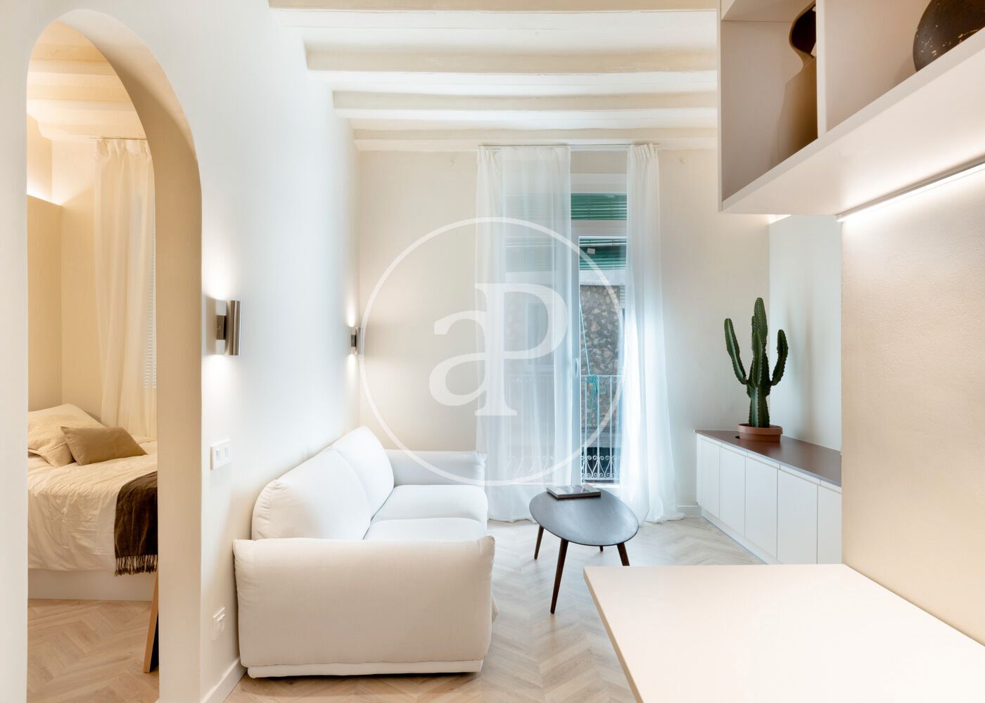 Sala d'estar de Pis en venda en  Barcelona Capital amb Calefacció, Moblat i Balcó