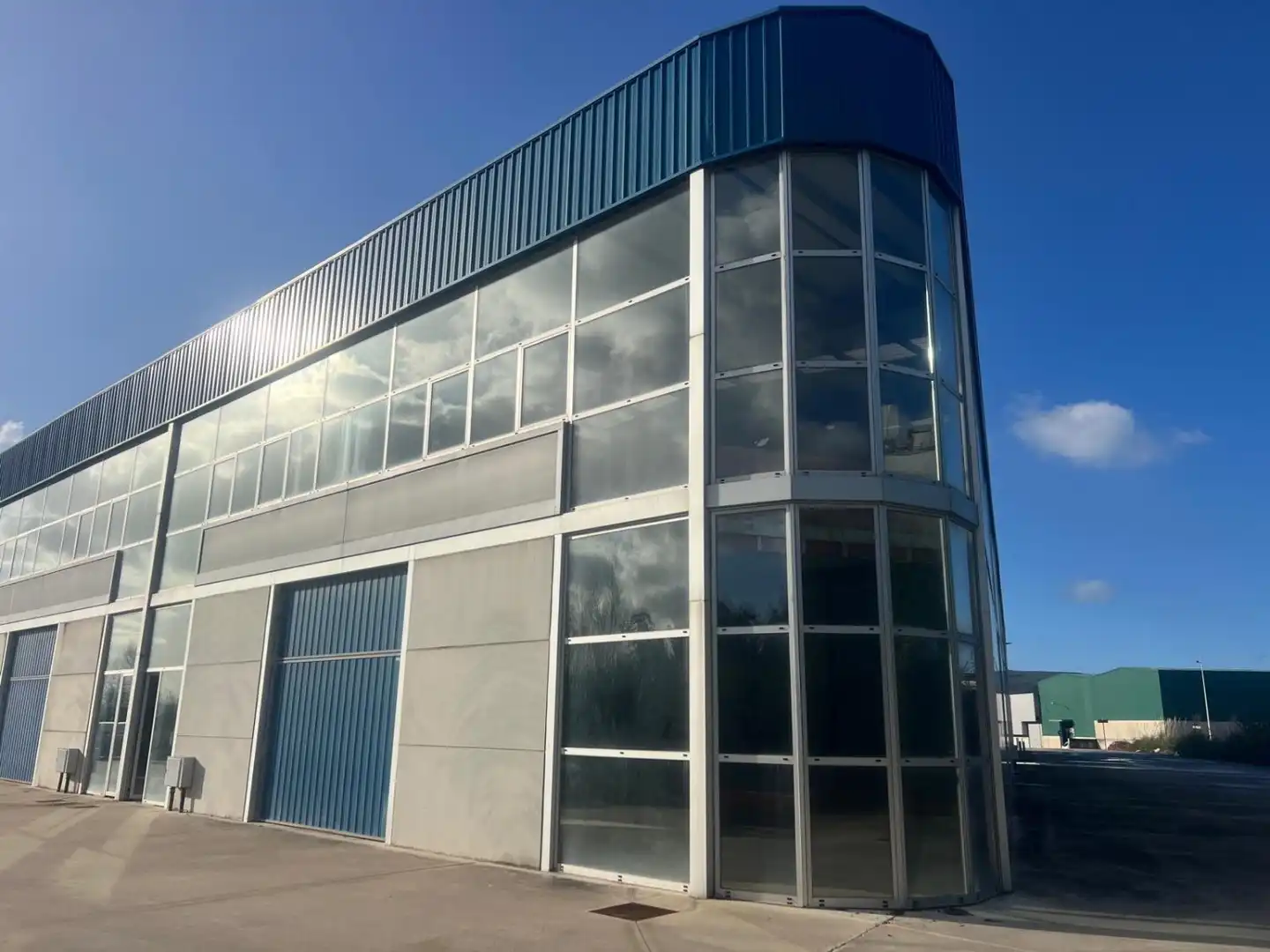 Exterior view of Industrial buildings for rent in Narón