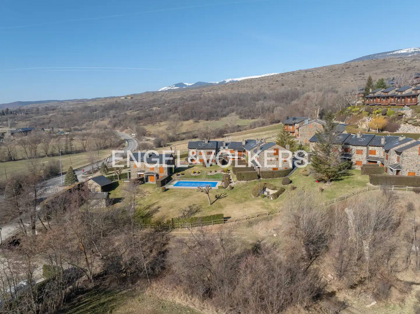 Vista exterior de Casa adosada en venta en Ger con Calefacción, Jardín privado y Parquet