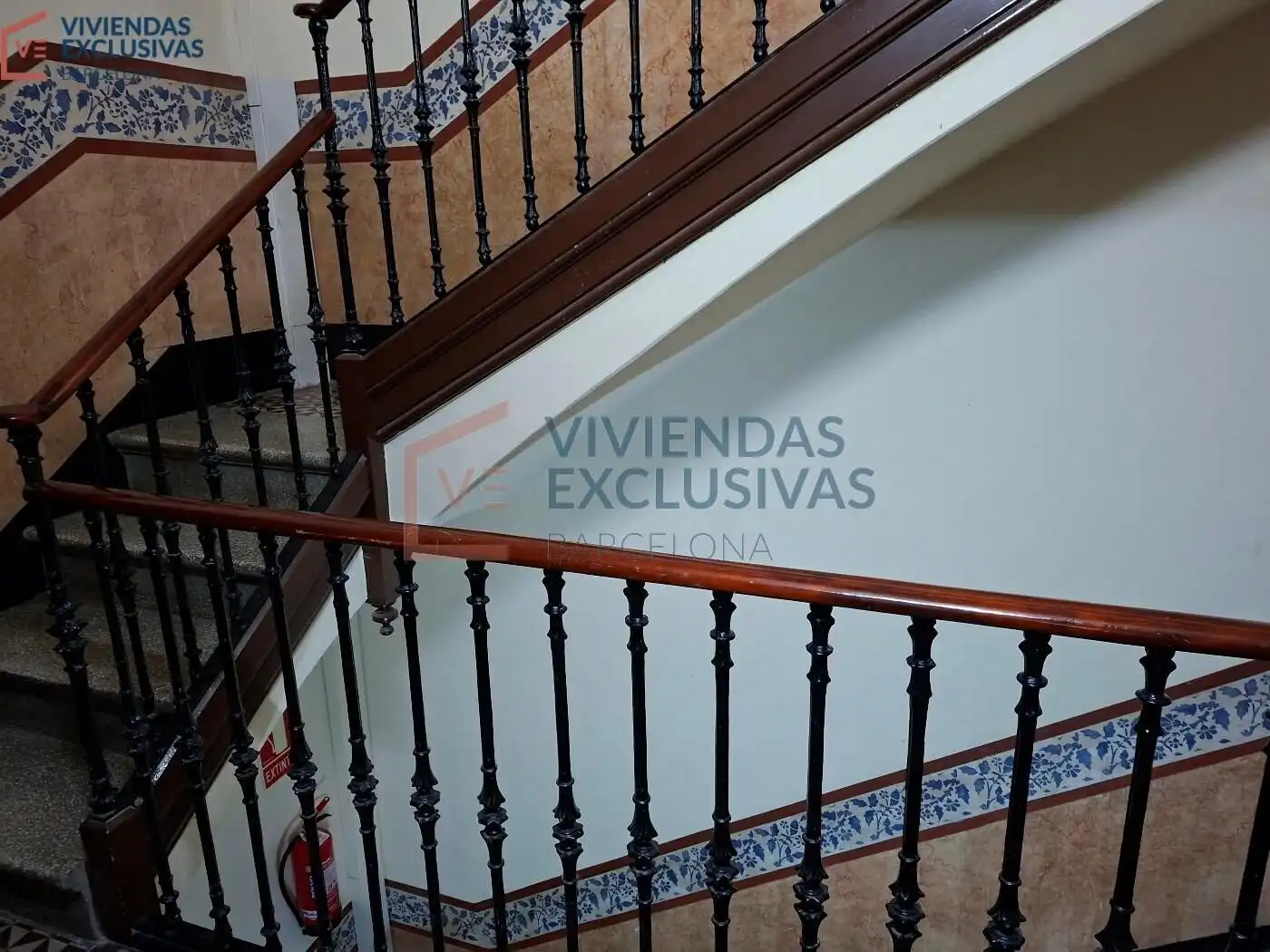 Piso con terraza en venta en Carrer de Viladomat, imagen 28