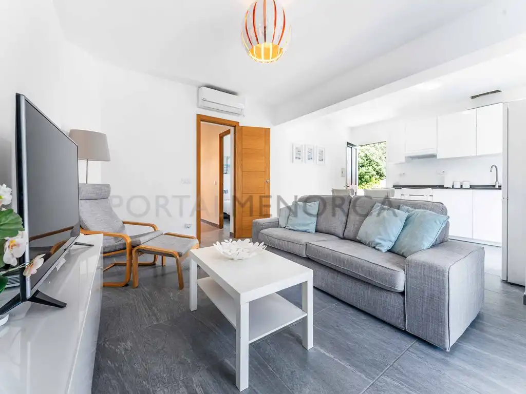 Sala d'estar de Casa o xalet en venda en Ciutadella de Menorca amb Aire condicionat, Jardí privat i Terrassa