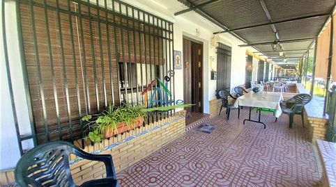 Casa Adosada en venta en El Rocio, 7 dormitorios.
