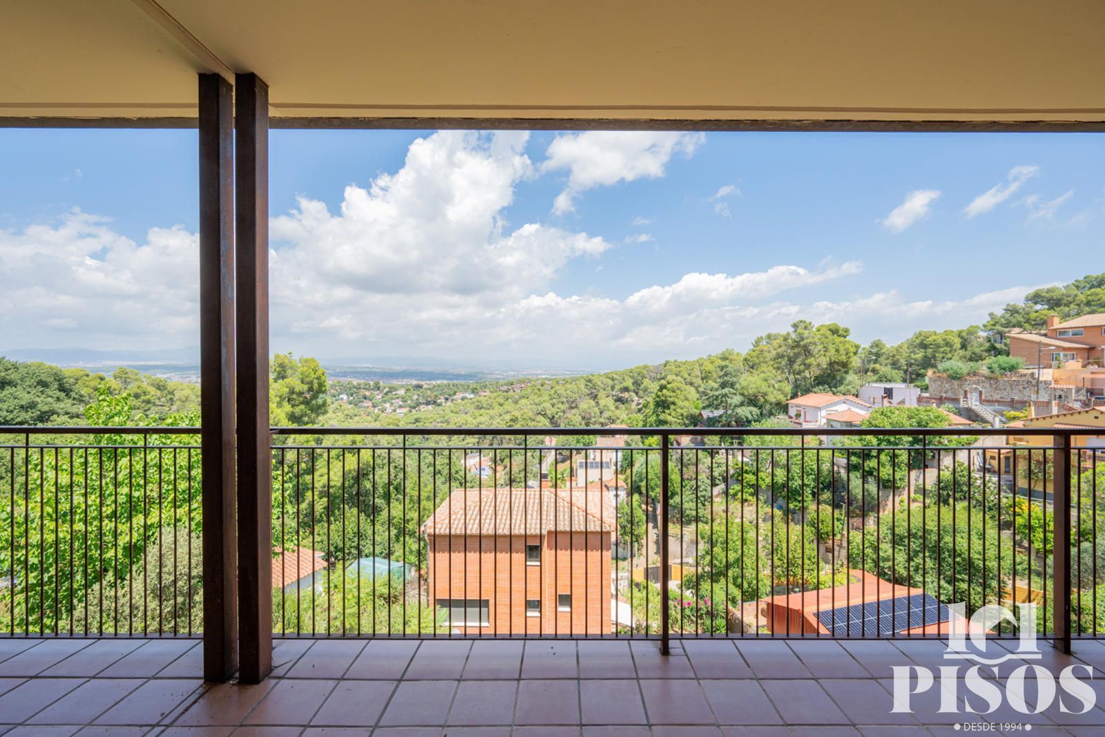 Balcony of House or chalet for sale in Sant Cugat del Vallès  with Air Conditioner, Heating and Private garden