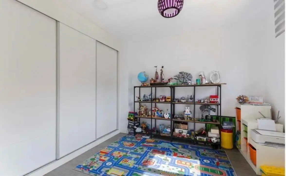 Casa adosada en venta en Valencia con Aire acondicionado, Jardín privado y Terraza