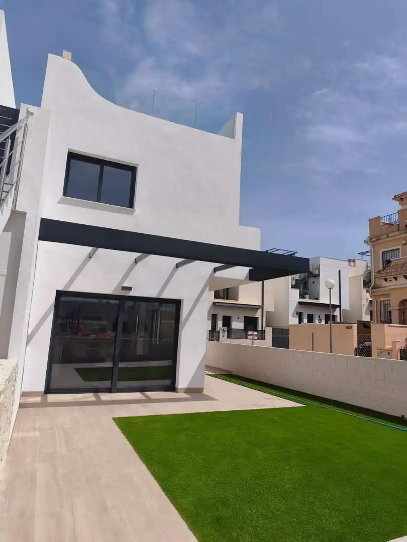 Terrassa de Casa o xalet en venda en Orihuela amb Aire condicionat, Calefacció i Terrassa