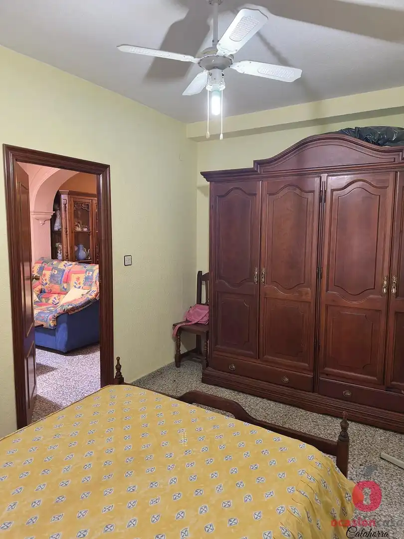 Bedroom of Flat for sale in Córdoba  with Air Conditioner, Heating and Terrace