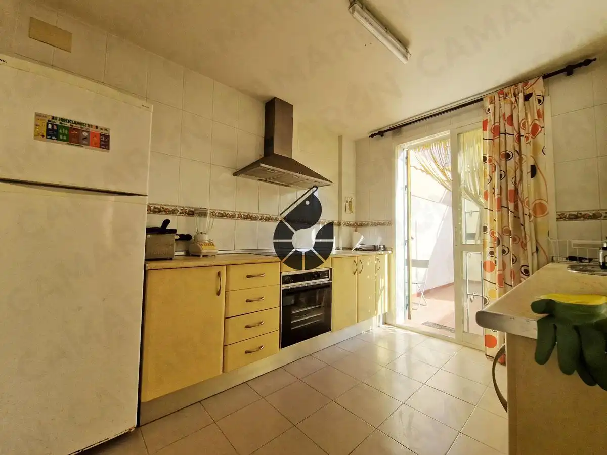 Cocina de Casa adosada en venta en Coria del Río con Terraza