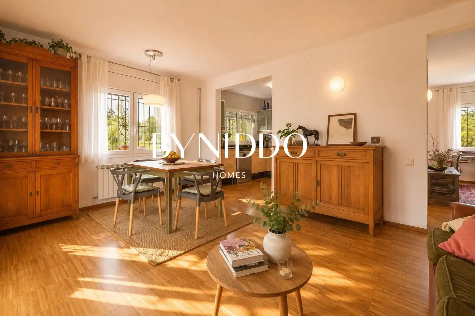 Sala d'estar de Casa o xalet en venda en Sant Cugat del Vallès amb Aire condicionat, Calefacció i Jardí privat